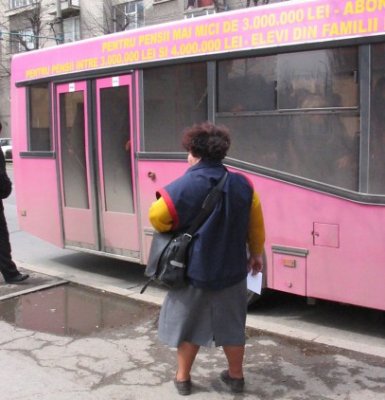 Reprezentanţii Poştei se gândesc cum să-şi păzească angajaţii